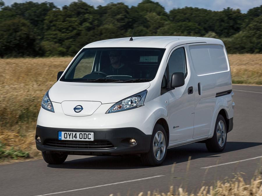  Nissan e-NV200 Van 2014 года  (UK) (фото 18 из 30)